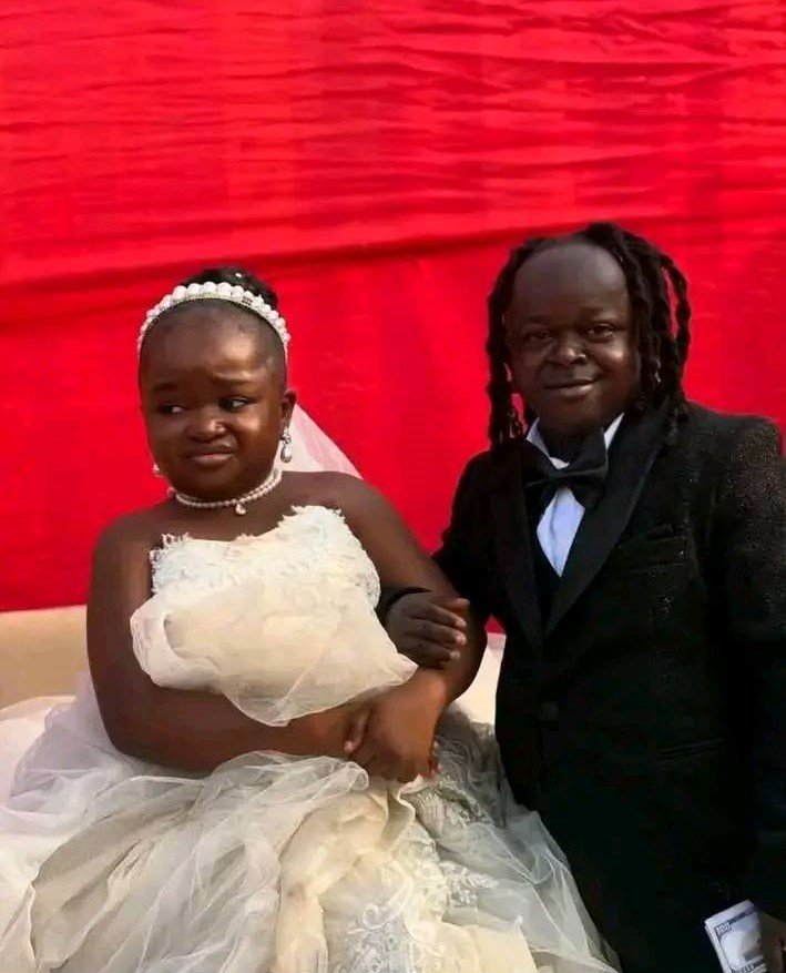 10 Naira Wife