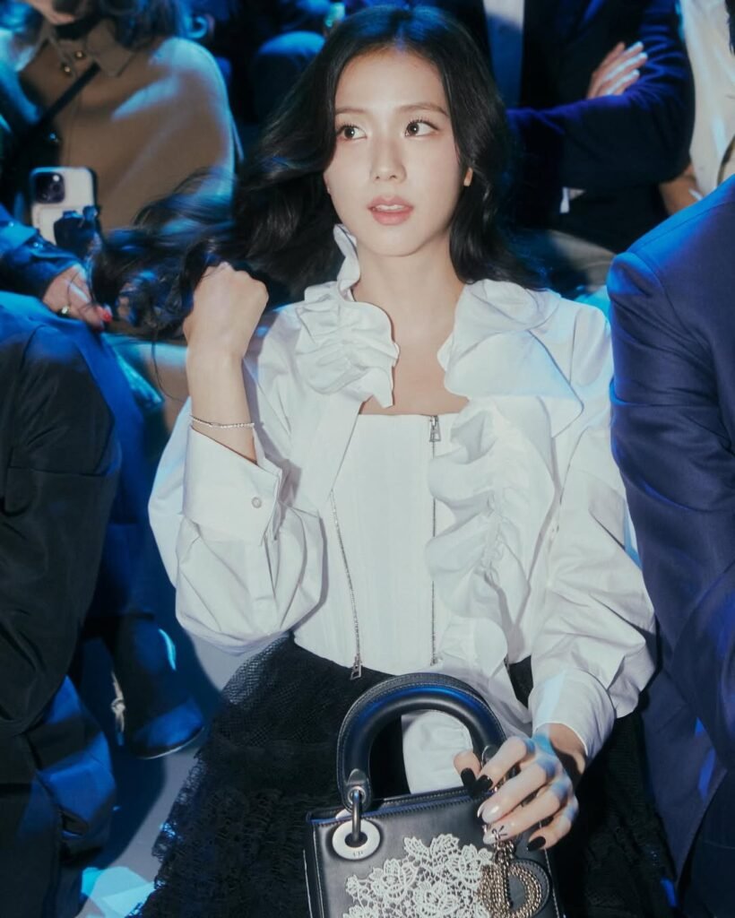 Jisoo's Age